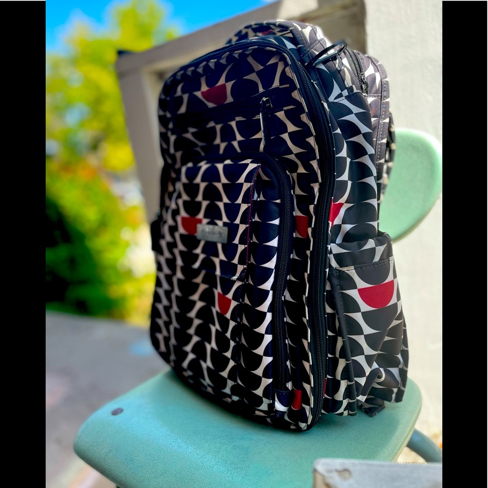 Jujube Backpack a diaper